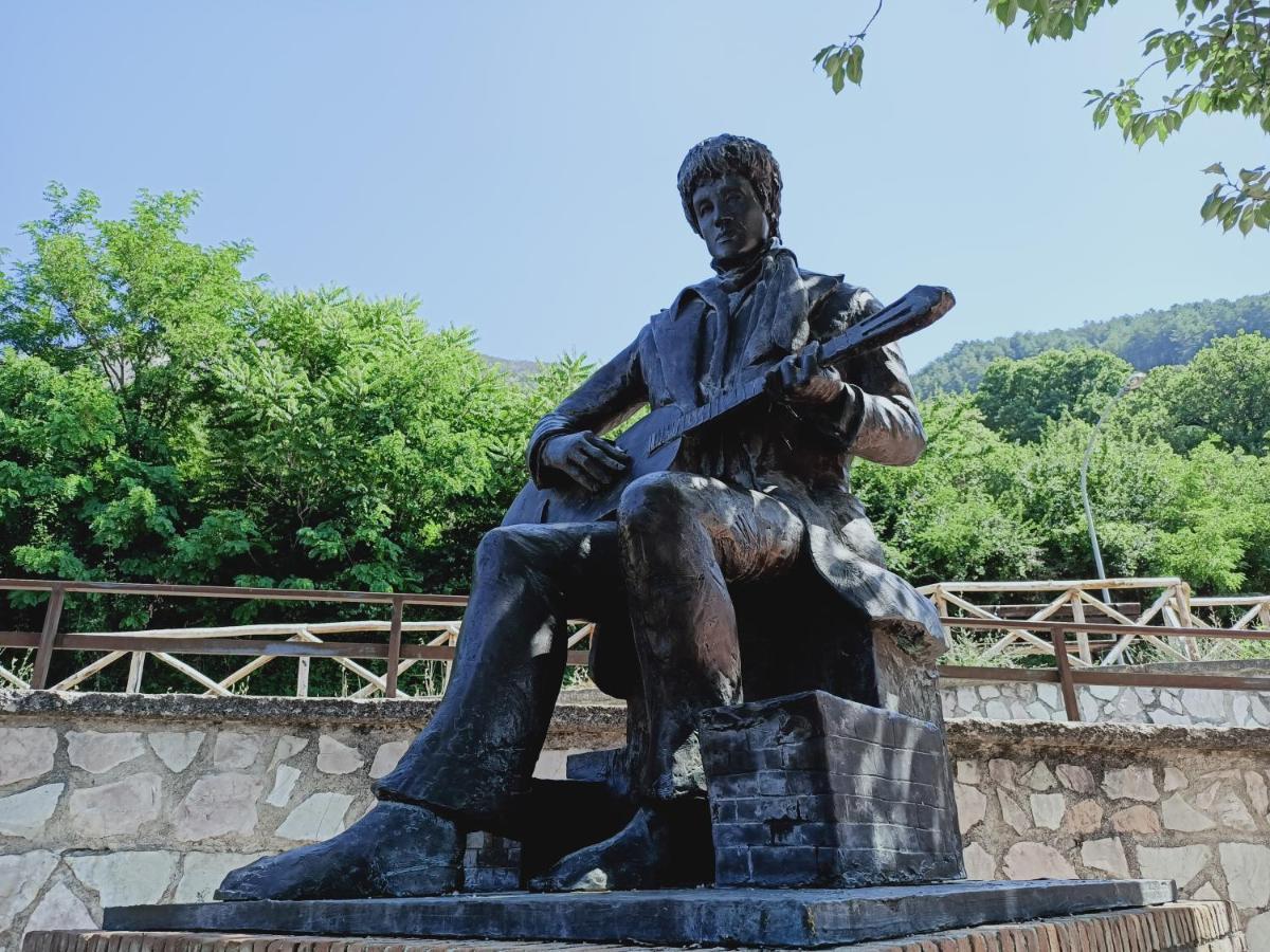 Villa Musica E Poesia Da Battisti Ida Poggio Bustone Exterior foto