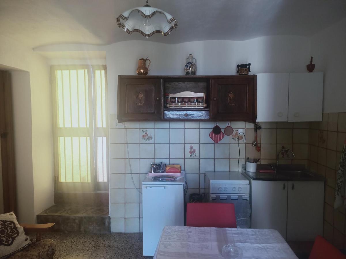 Villa Musica E Poesia Da Battisti Ida Poggio Bustone Exterior foto
